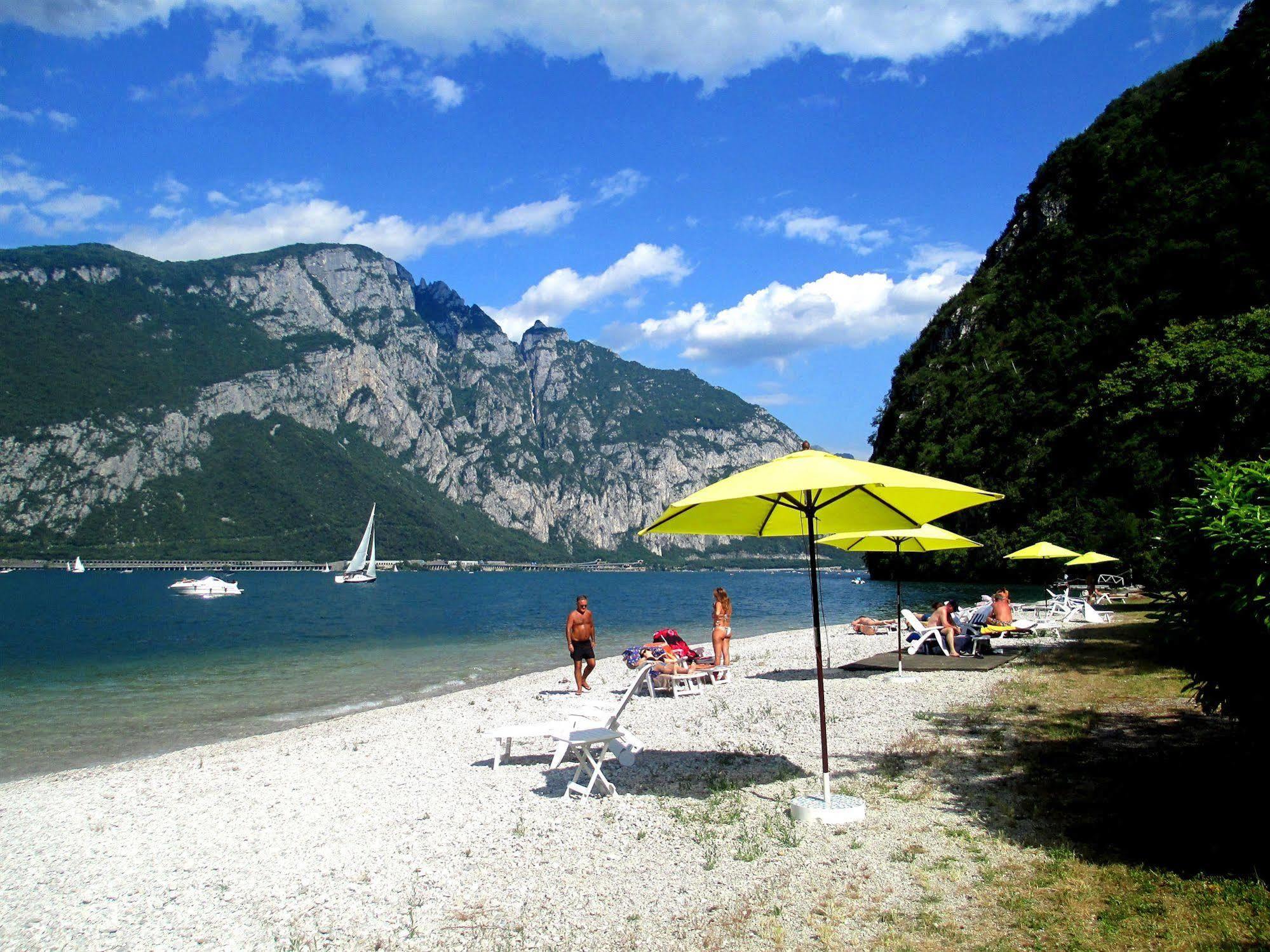 Hotel Nautilus Вальмадрера Экстерьер фото
